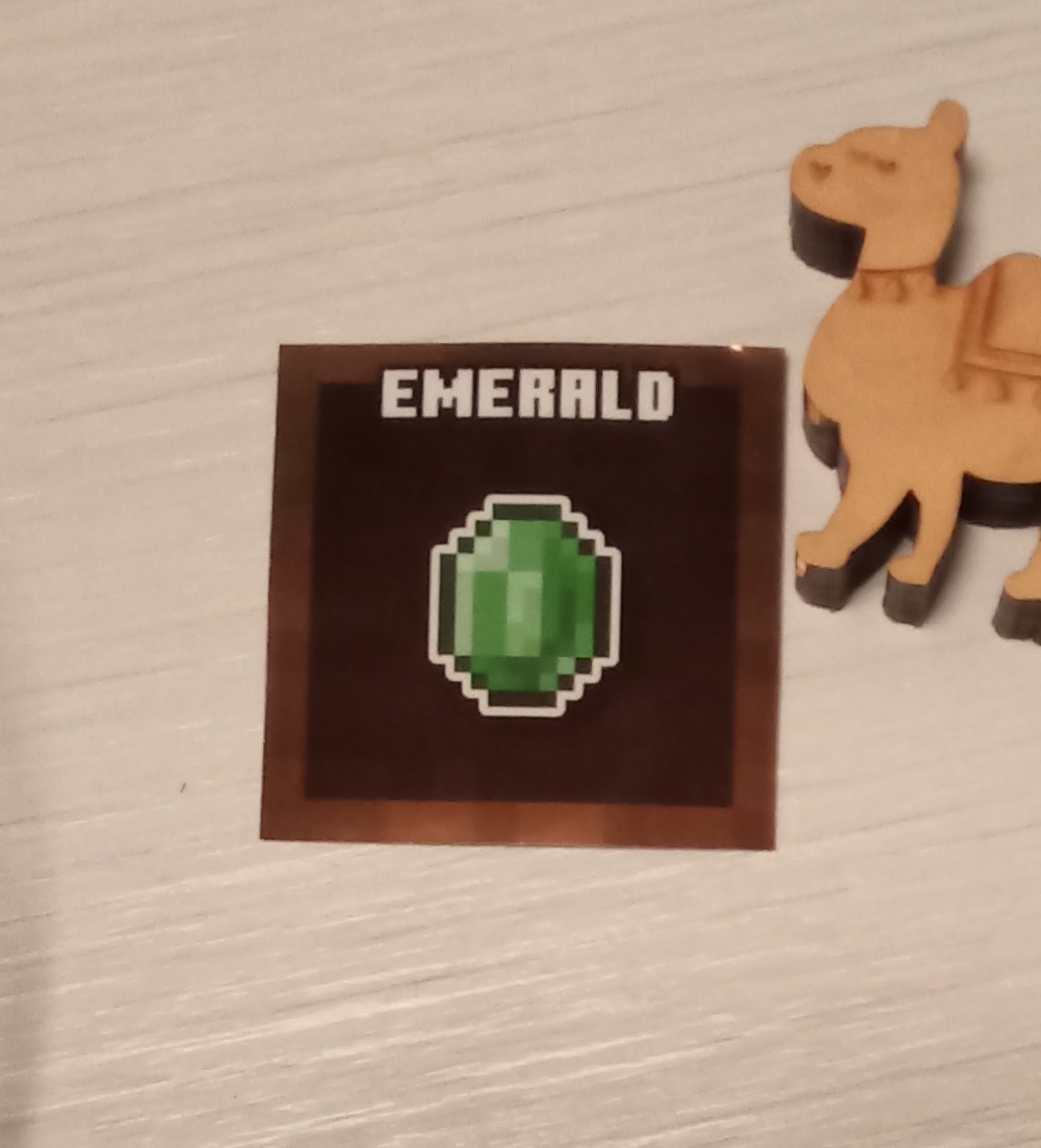 MineCraftウエハースからランダム排出されるエメラルドのシールの写真
